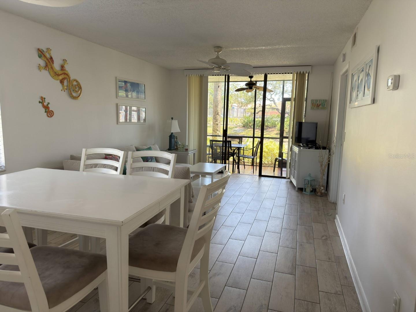 SHOREWALK BATH & TENNIS CLUB 3 - Residential