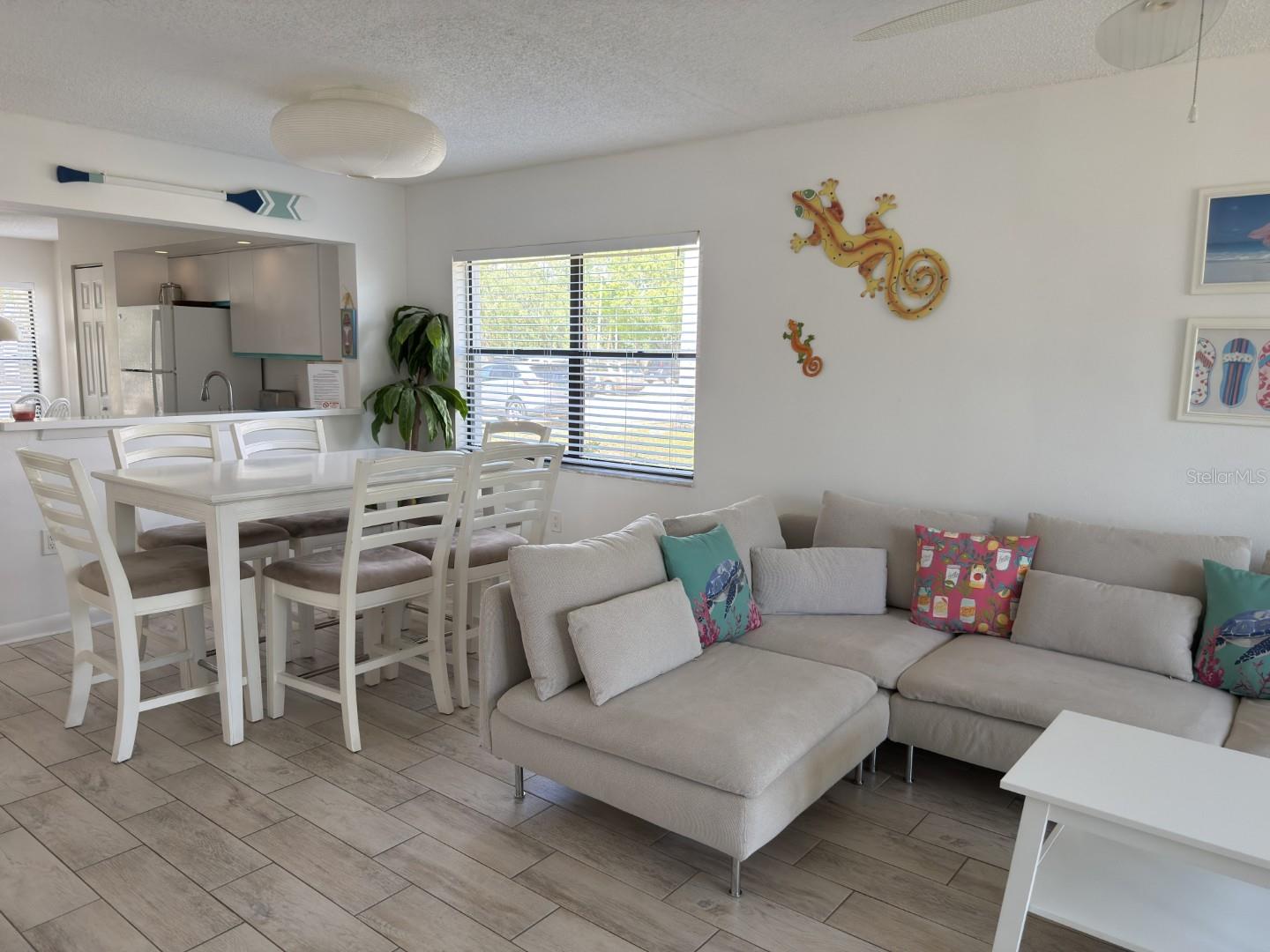 SHOREWALK BATH & TENNIS CLUB 3 - Residential