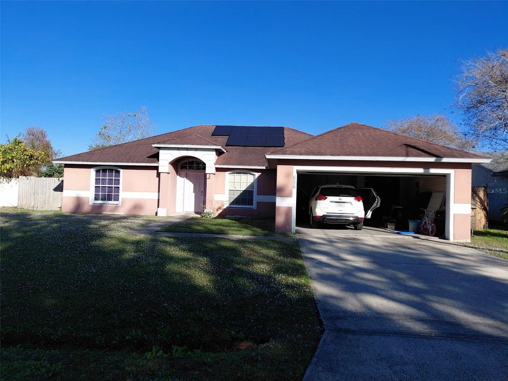 Photo of 656 Deauville Court, Kissimmee, FL 34758 (MLS # S5140061)