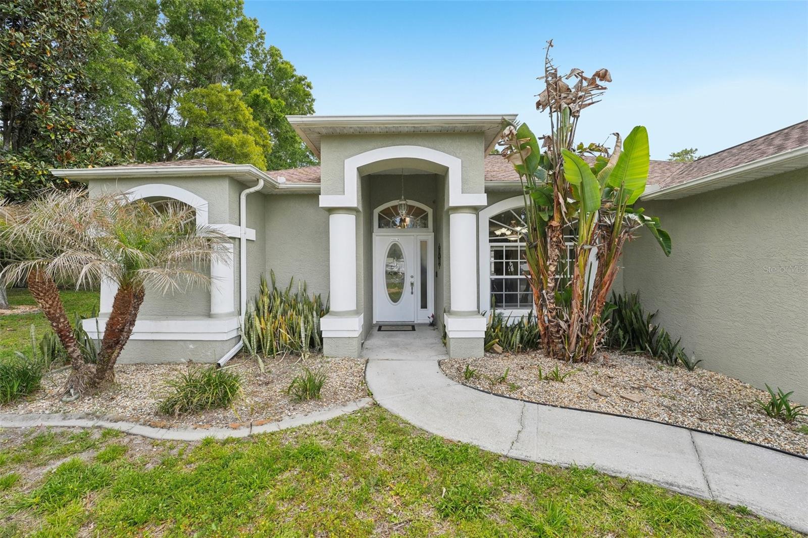 2016 ALAMEDA DRIVE