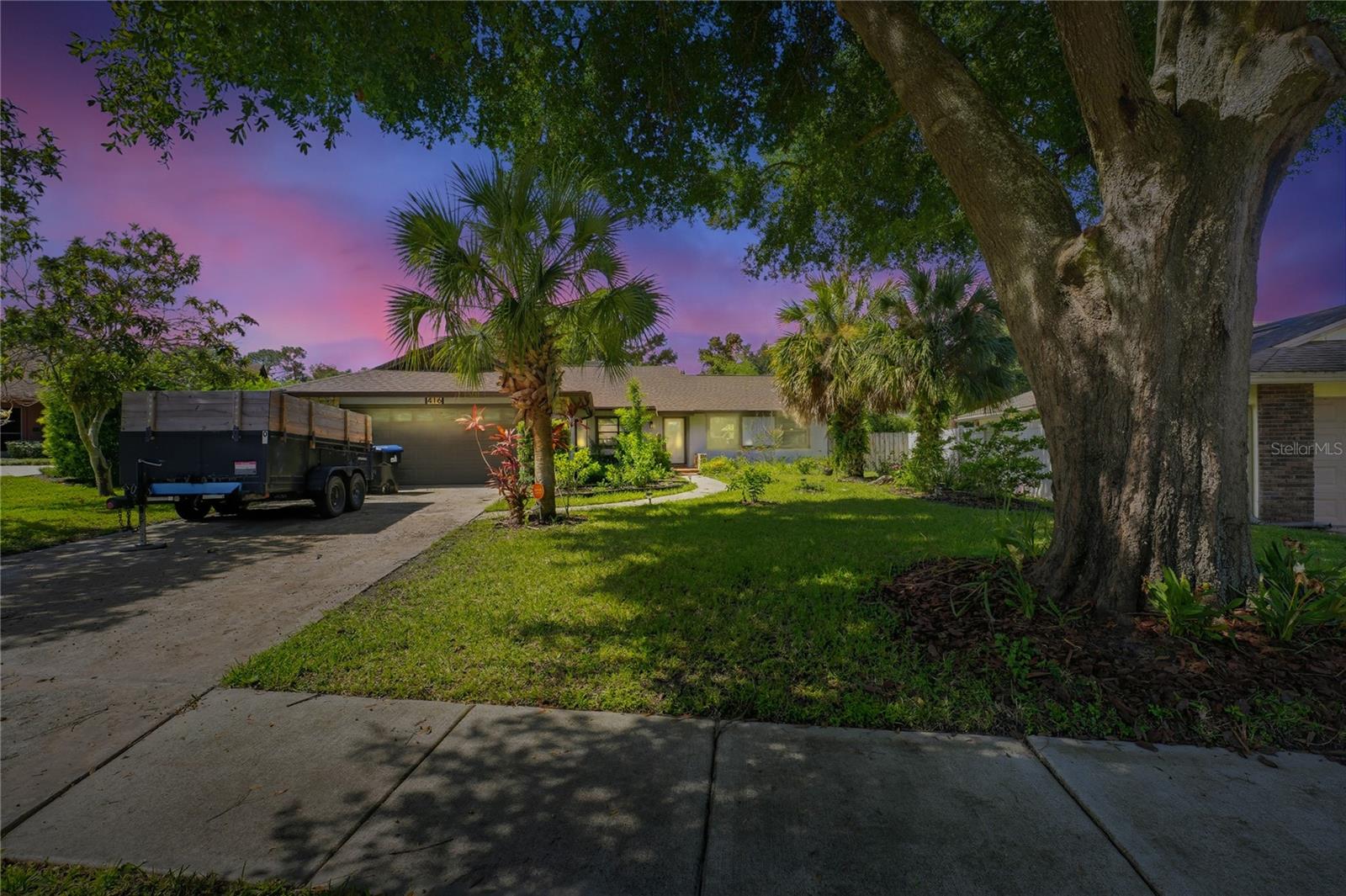 416 HAVERLAKE CIRCLE