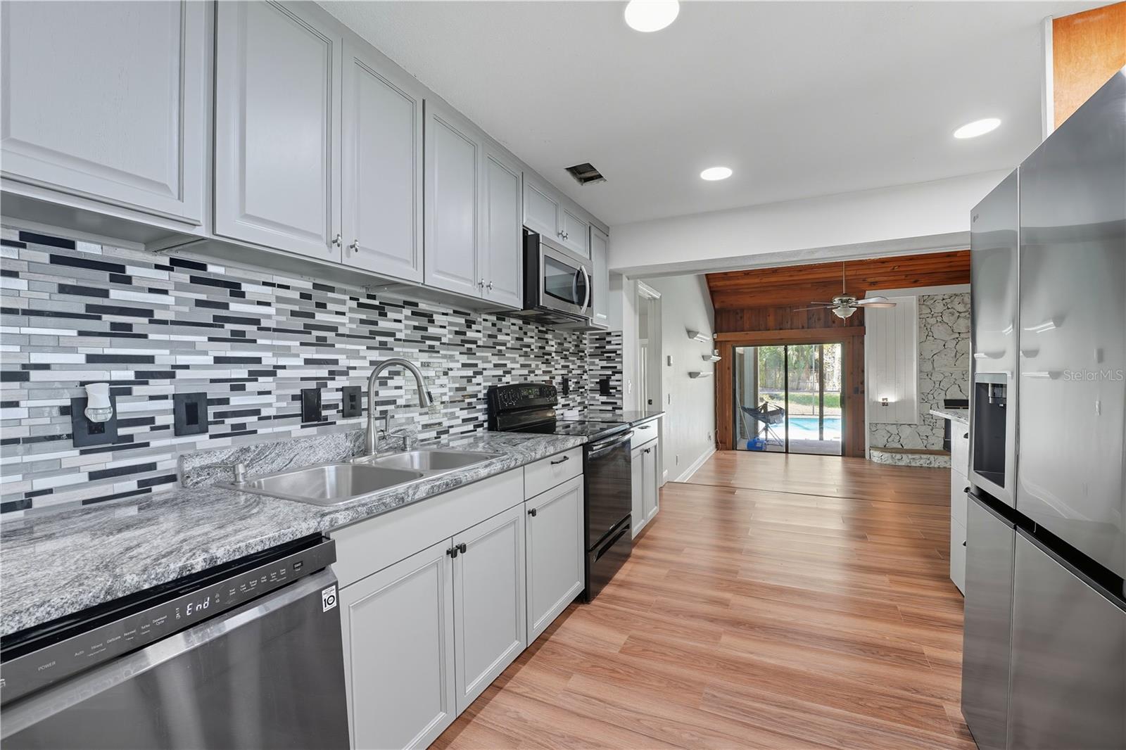 WEKIVA SEC 04 - Residential