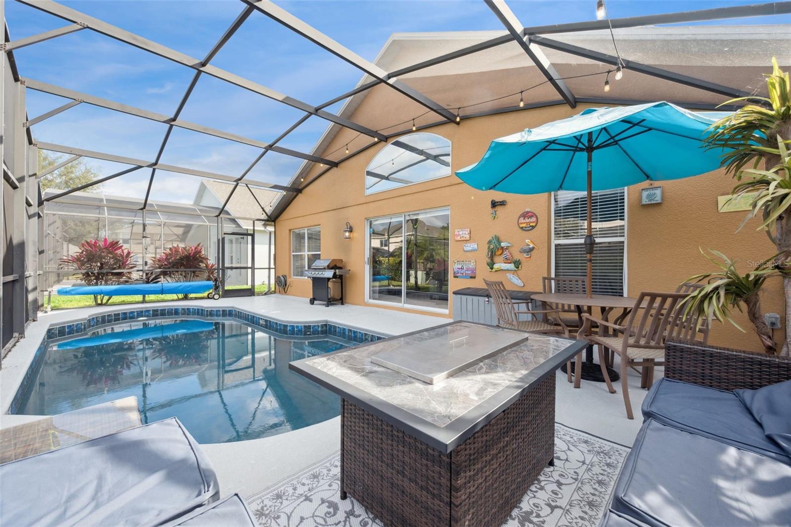 EMERALD ISLAND RESORT PH 3 - Residential