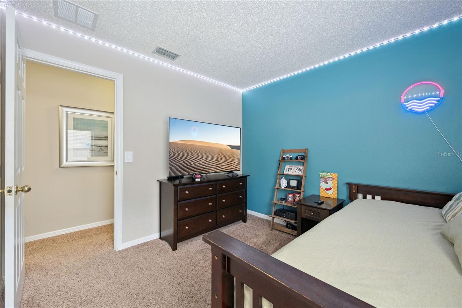 EMERALD ISLAND RESORT PH 3 - Residential