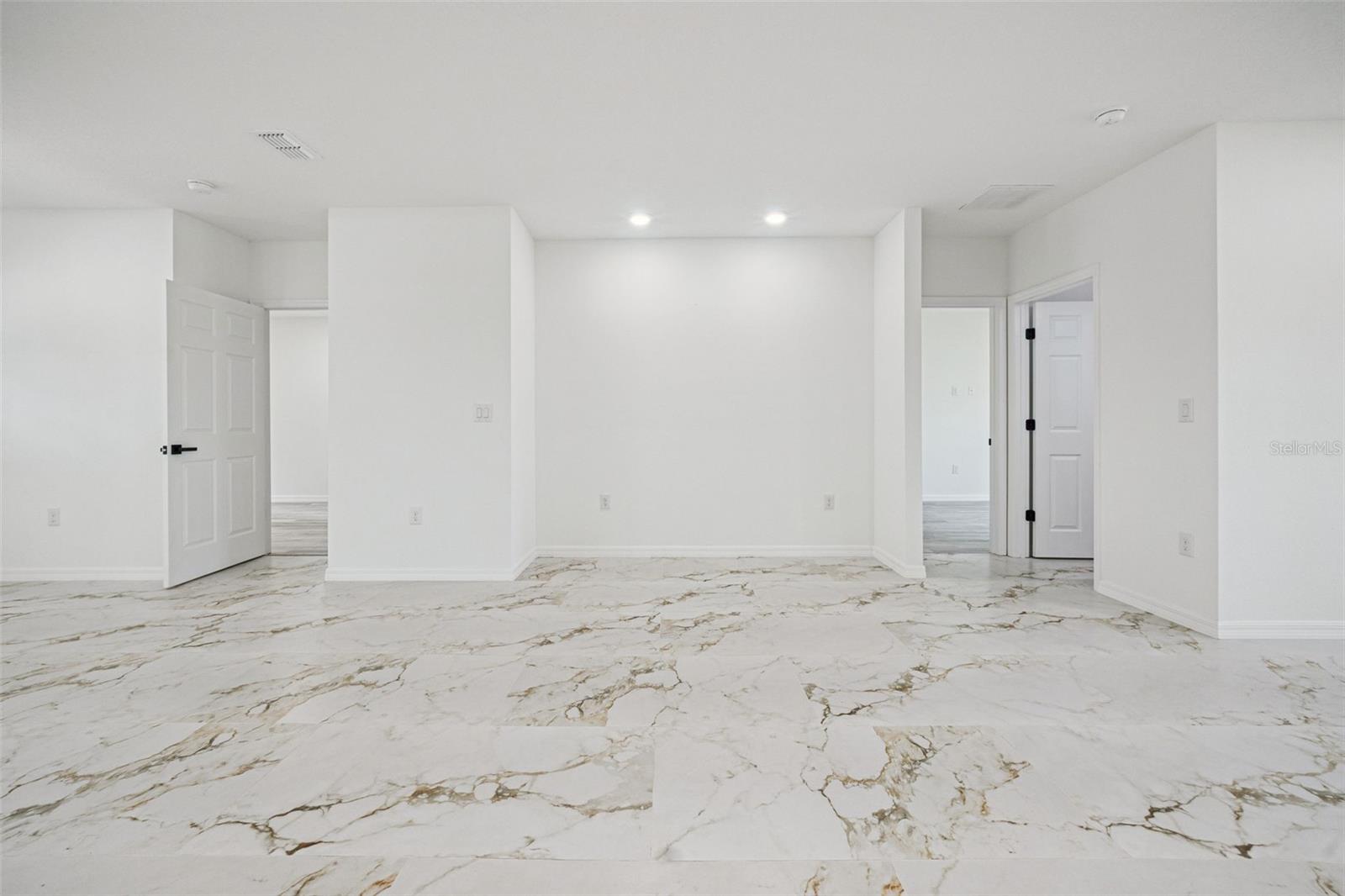 CITRUS SPGS UNIT 23 - Residential