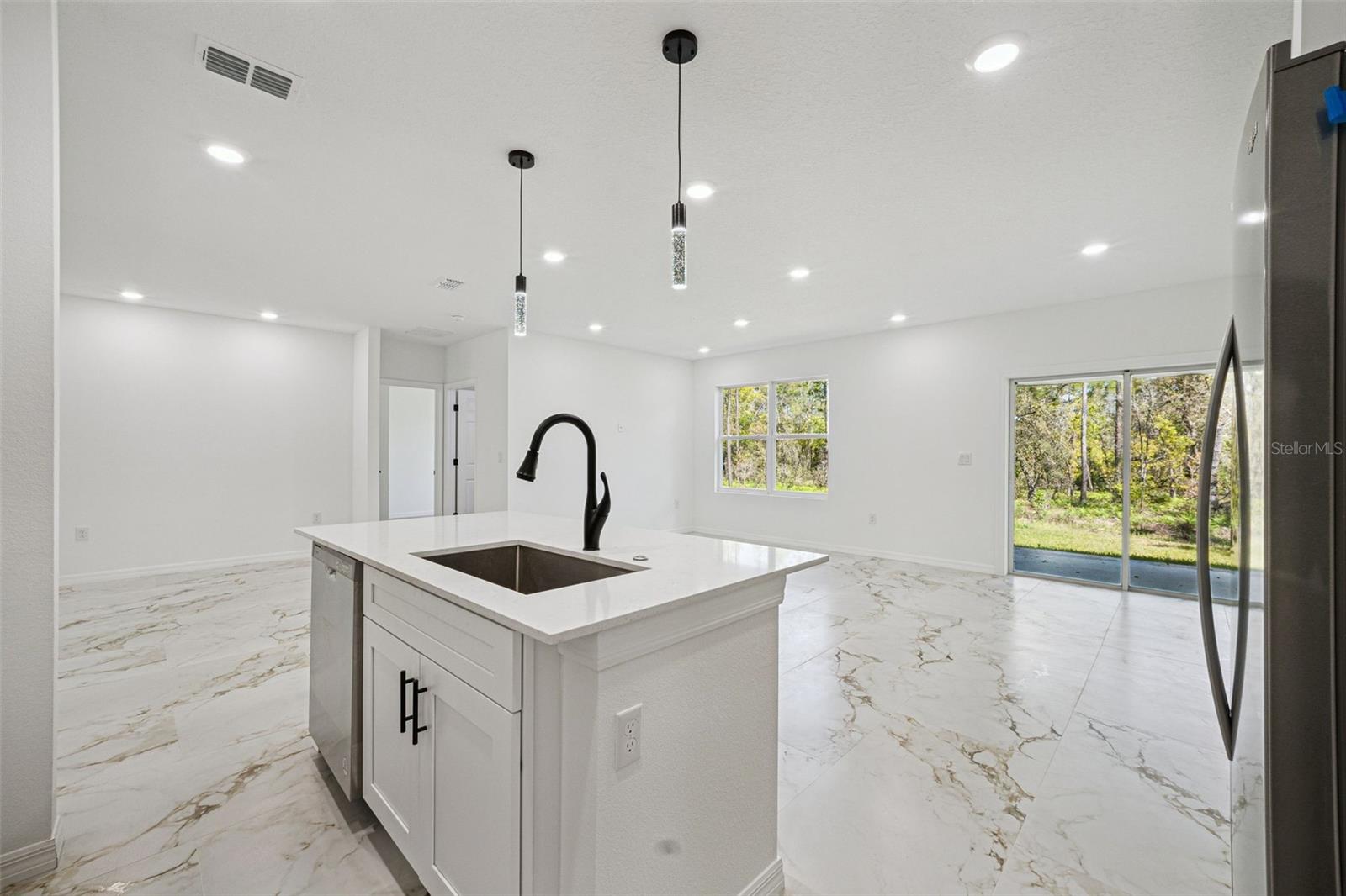 CITRUS SPGS UNIT 23 - Residential