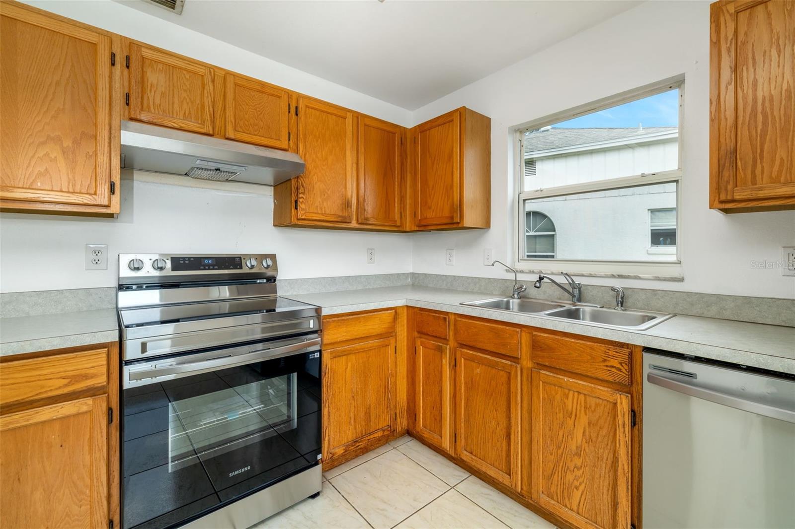 BRADEN RIVER LAKES PH V-B - Residential