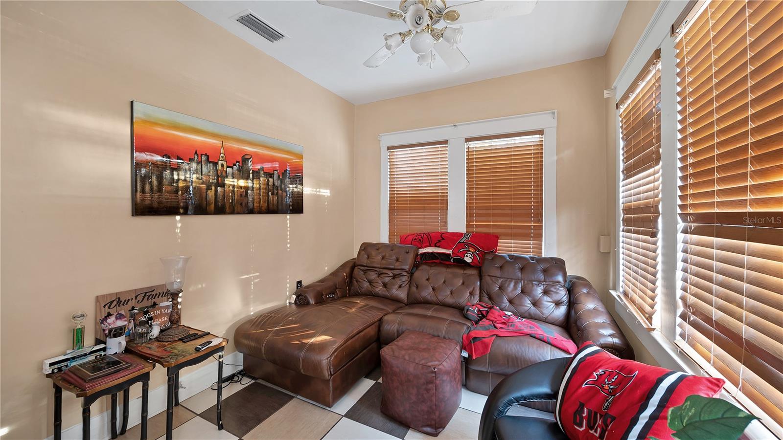 RIDGEWOOD PARK - Residential