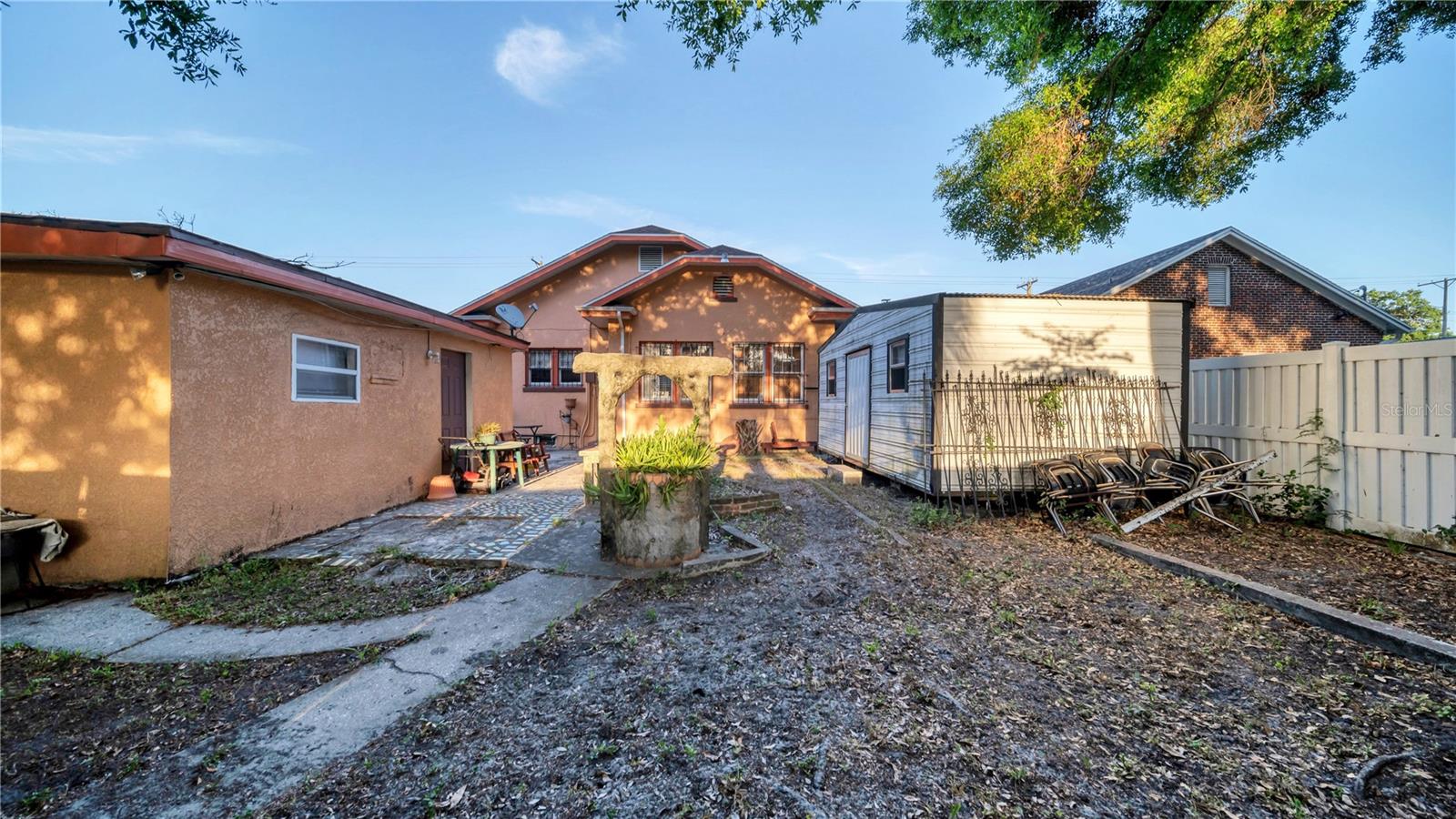 RIDGEWOOD PARK - Residential