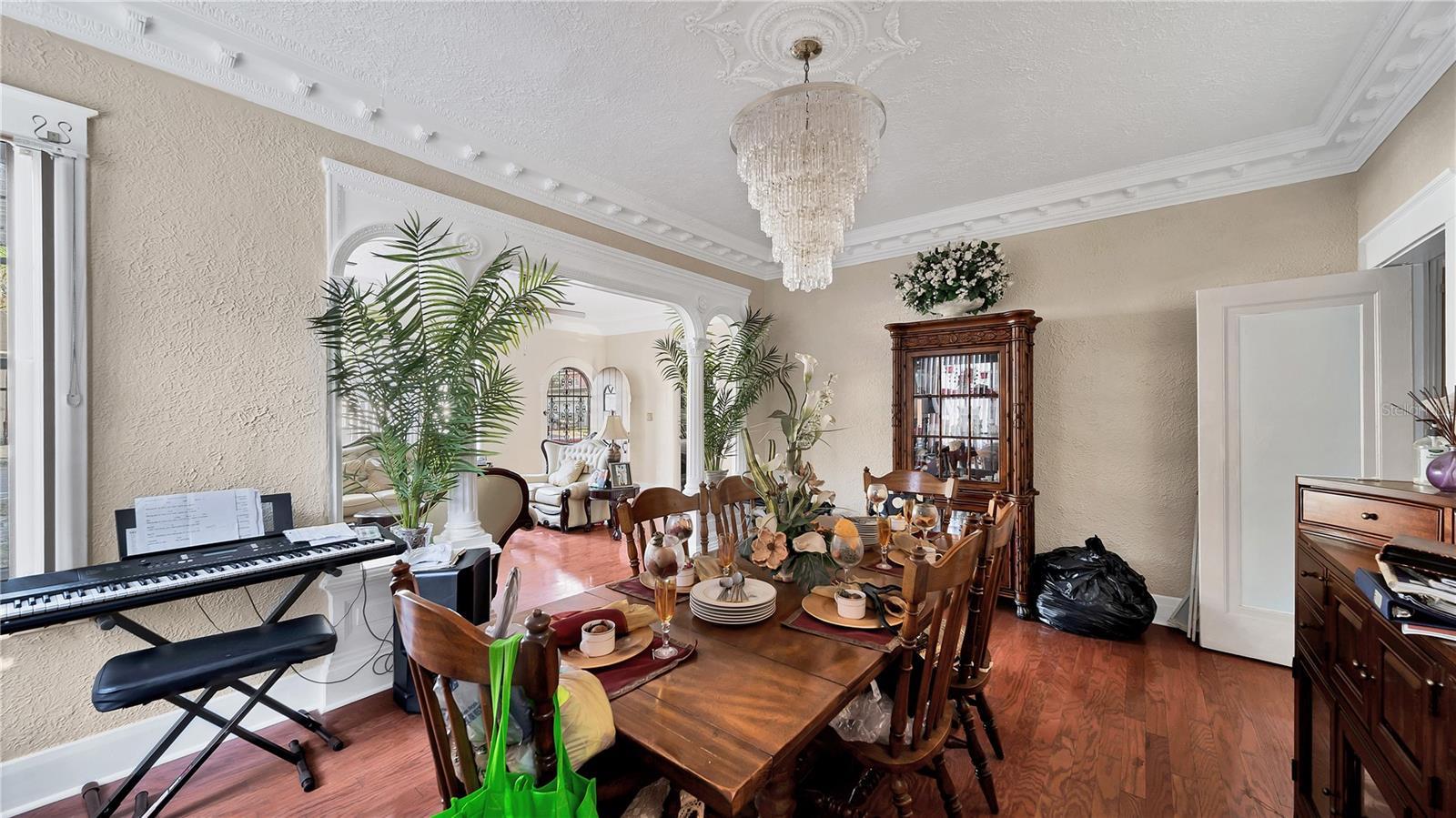 RIDGEWOOD PARK - Residential