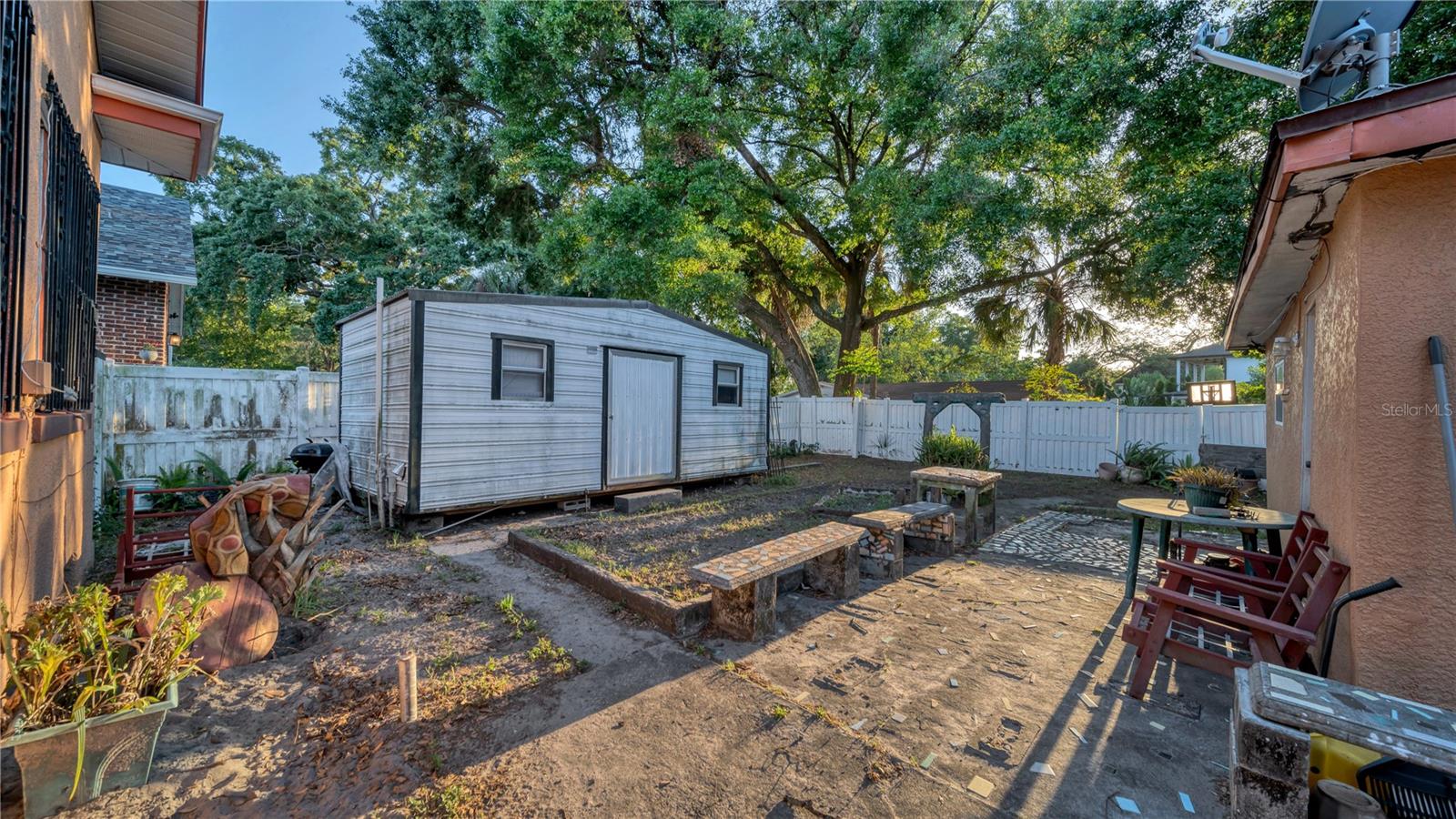 RIDGEWOOD PARK - Residential