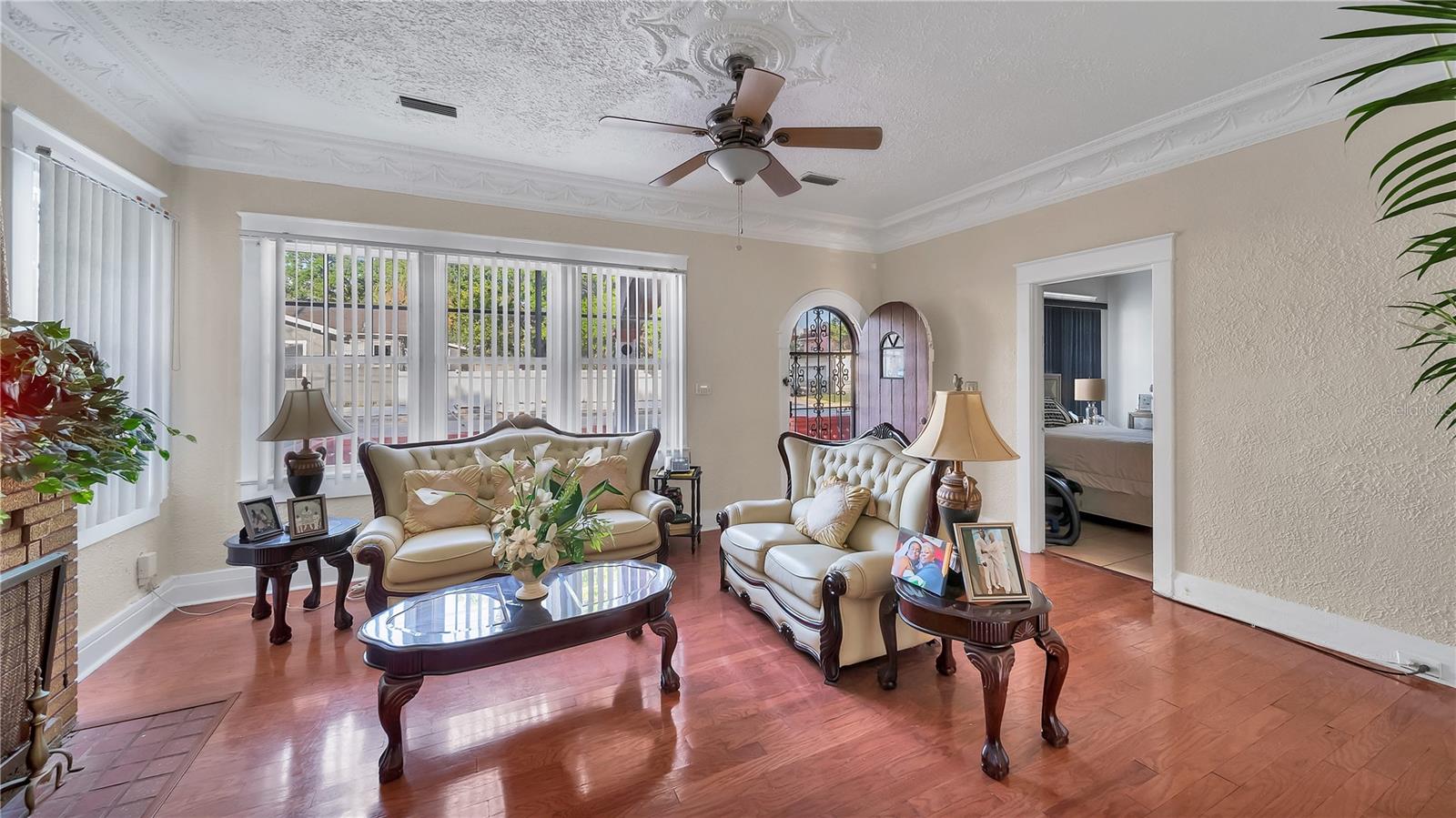 RIDGEWOOD PARK - Residential