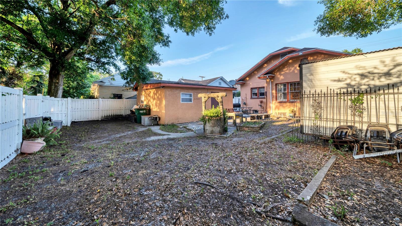 RIDGEWOOD PARK - Residential