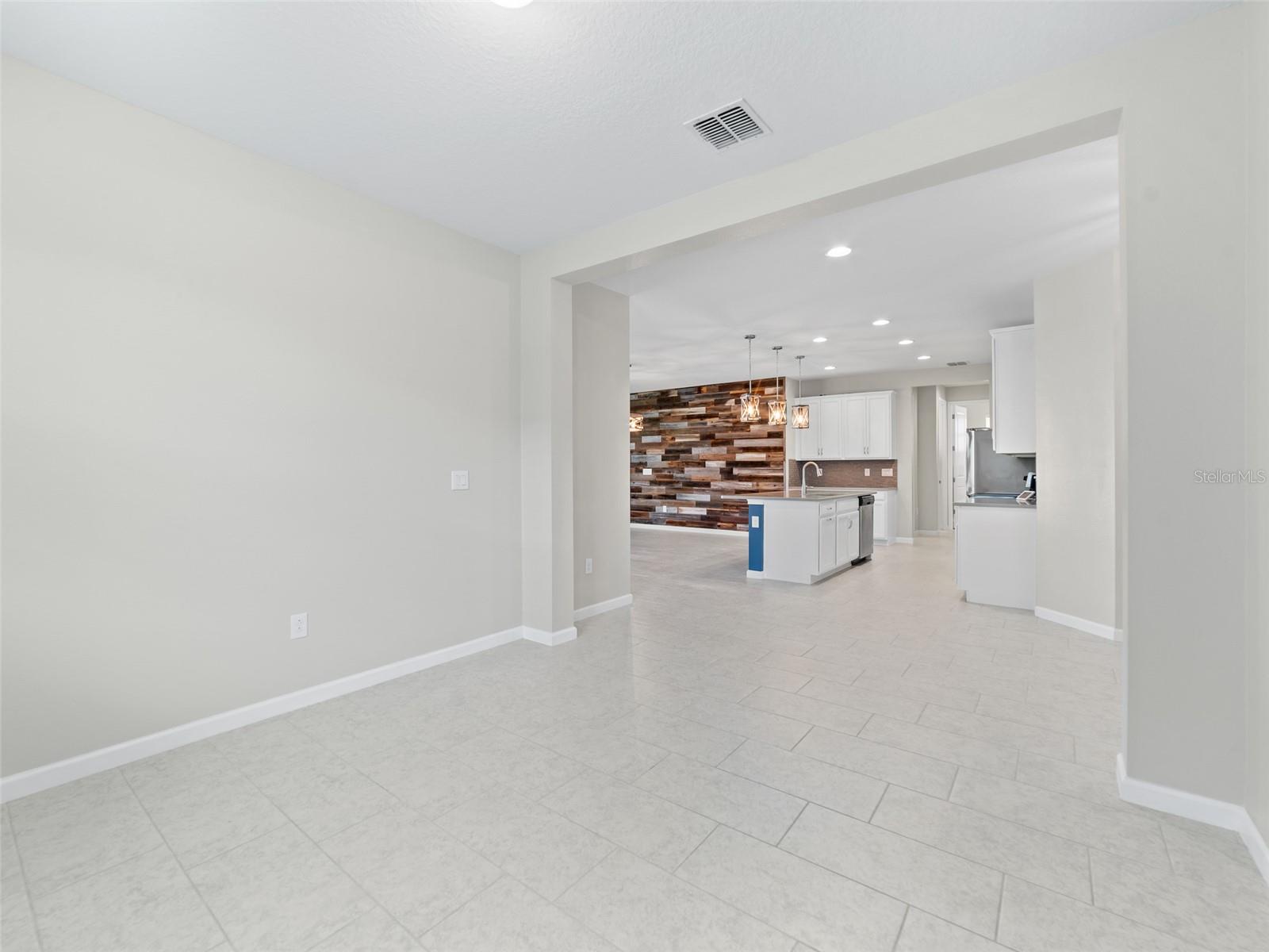 MEADOWGROVE - Residential Lease