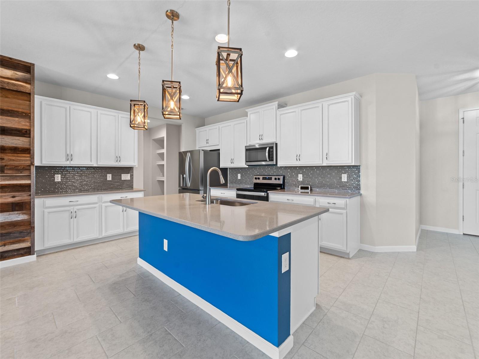 MEADOWGROVE - Residential Lease