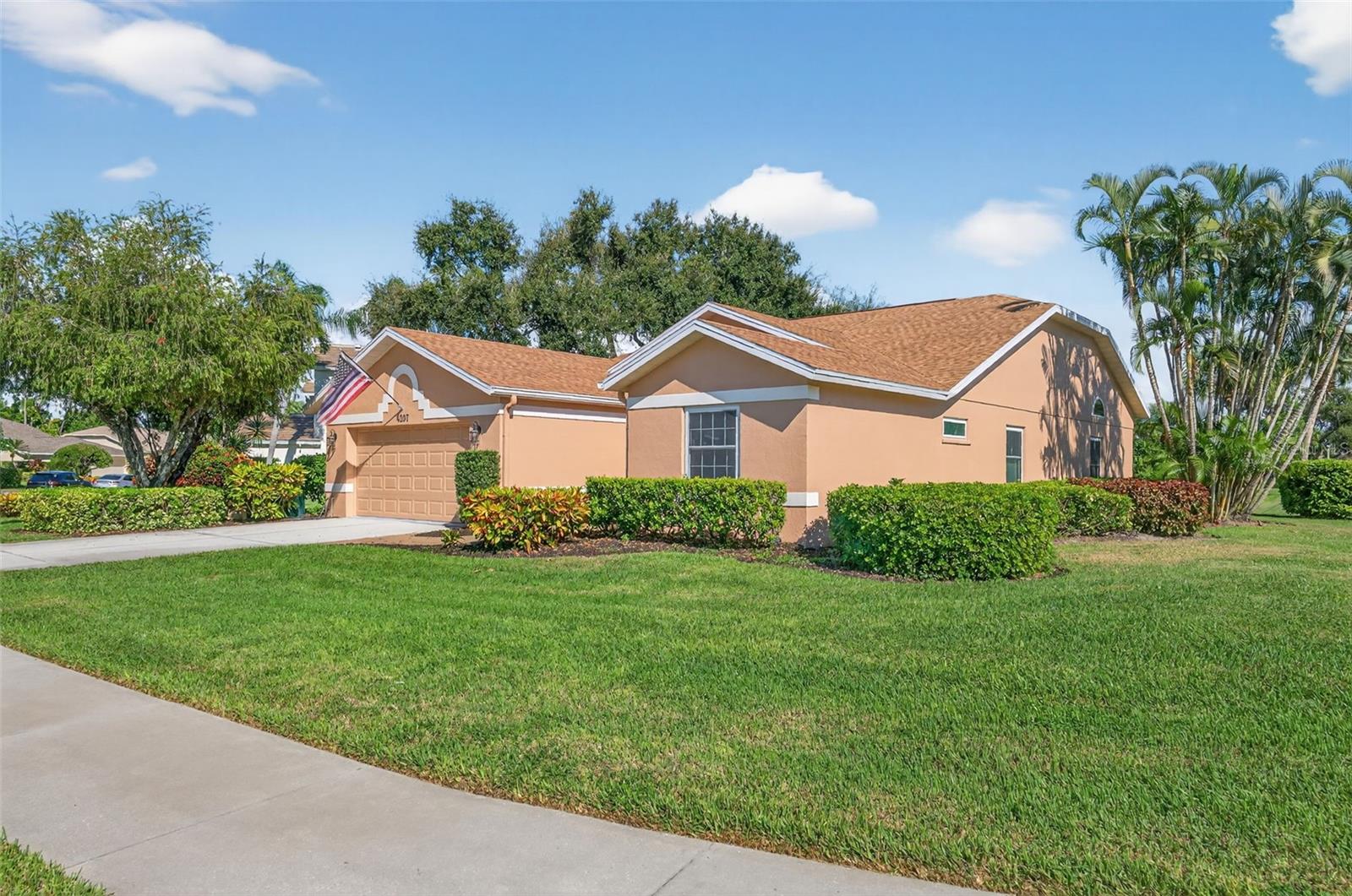 STONEYBROOK AT PALMER RANCH - Residential