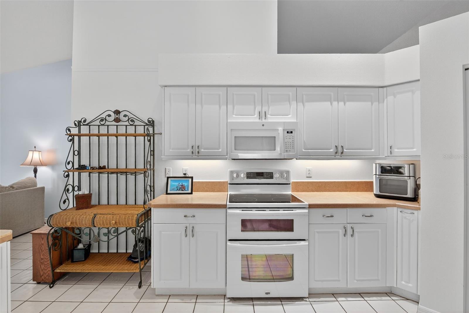 STONEYBROOK AT PALMER RANCH - Residential