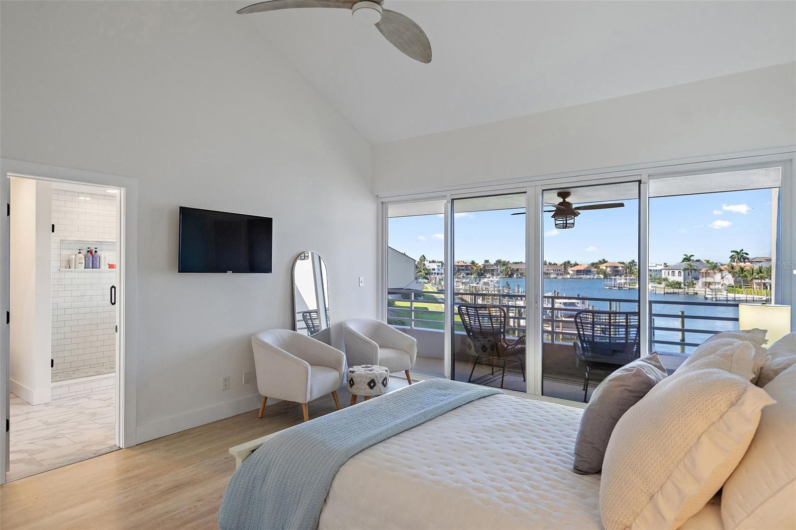 KIPPS COLONY AT PASADENA YACHT/CNTRY CLUB - Residential