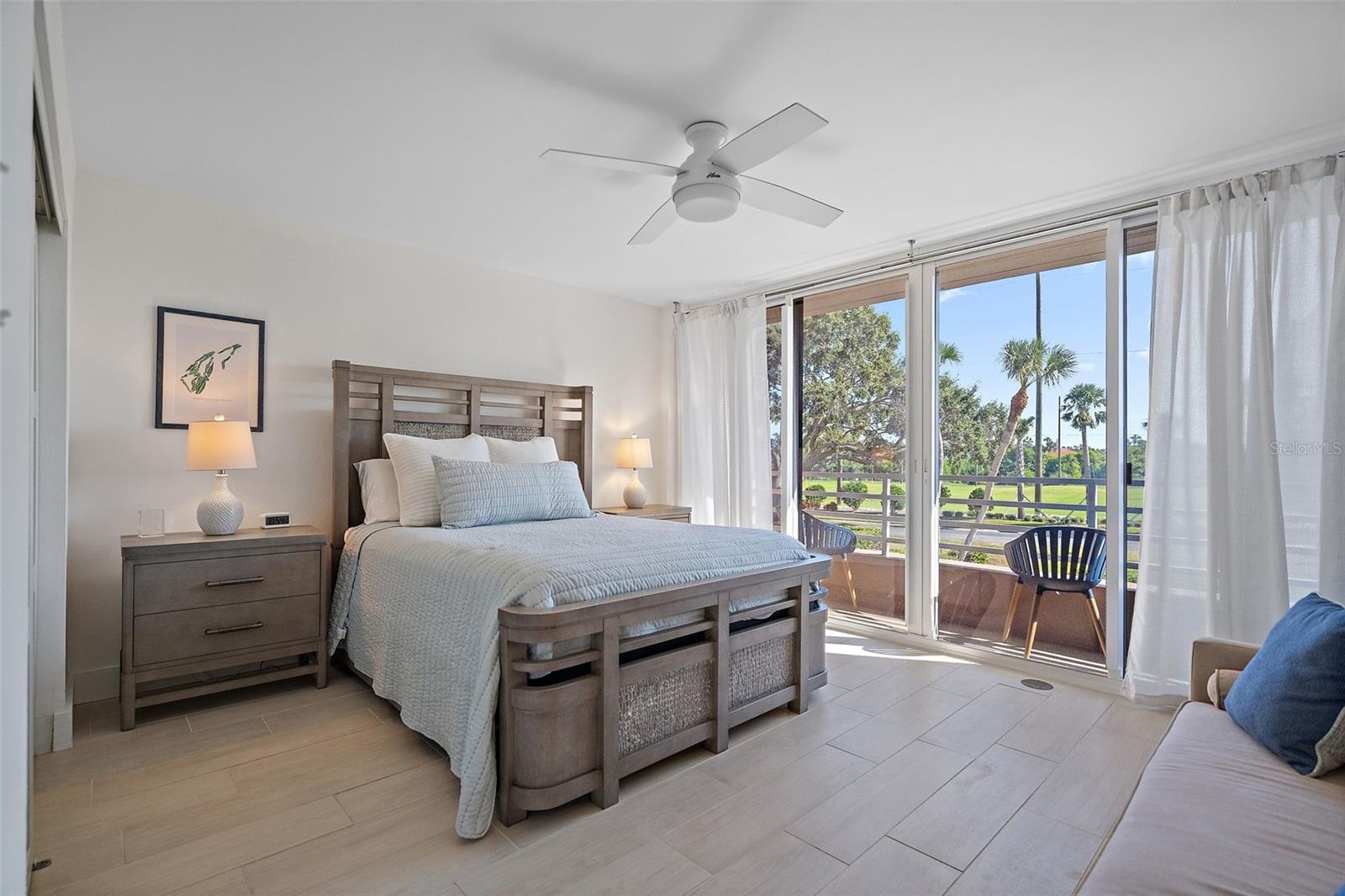 KIPPS COLONY AT PASADENA YACHT/CNTRY CLUB - Residential