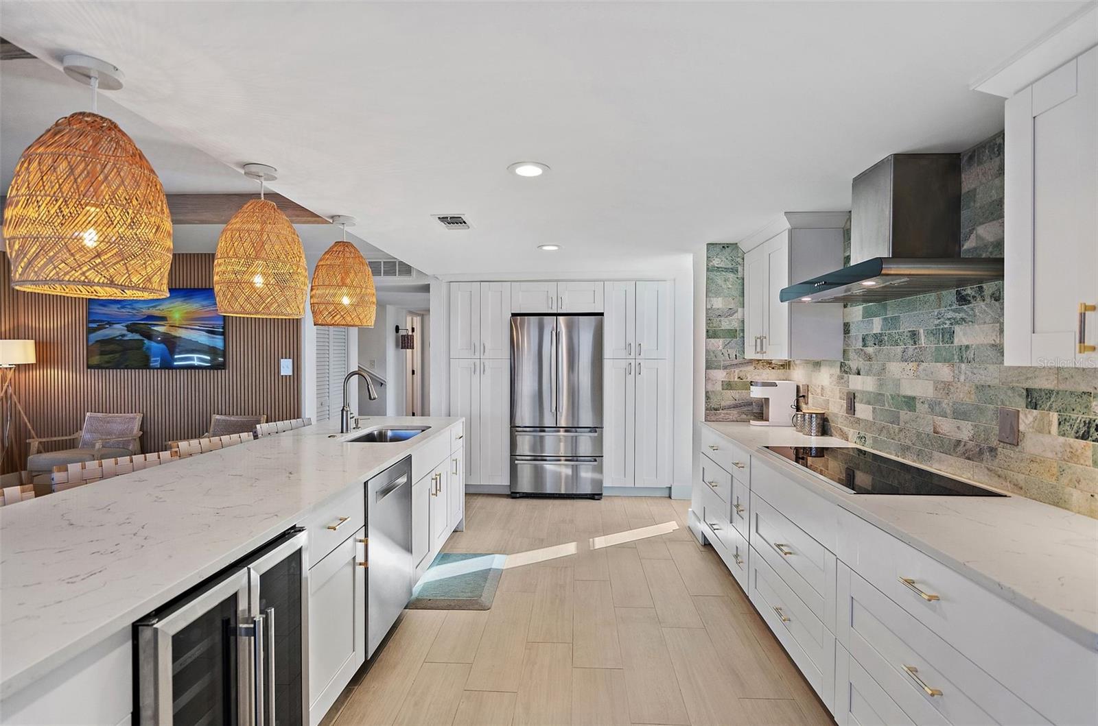 KIPPS COLONY AT PASADENA YACHT/CNTRY CLUB - Residential