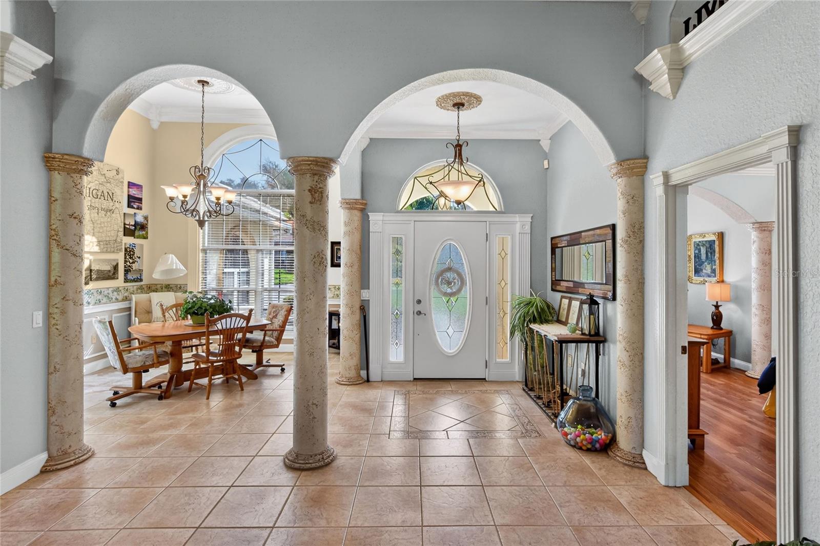 LAKE BESS COUNTRY CLUB - Residential