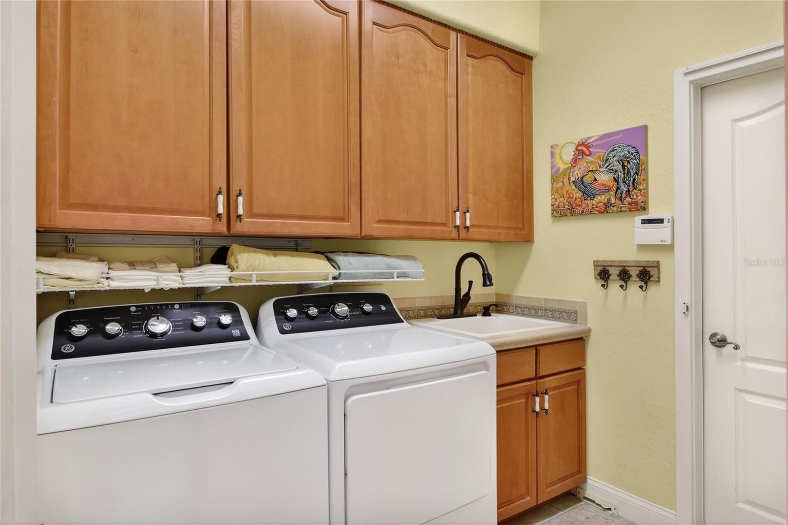 LAKE BESS COUNTRY CLUB - Residential