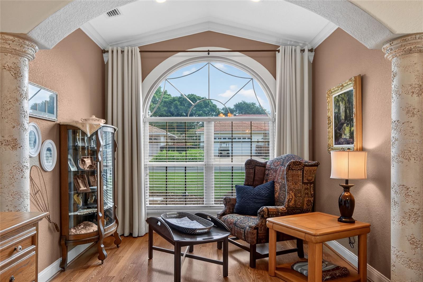 LAKE BESS COUNTRY CLUB - Residential