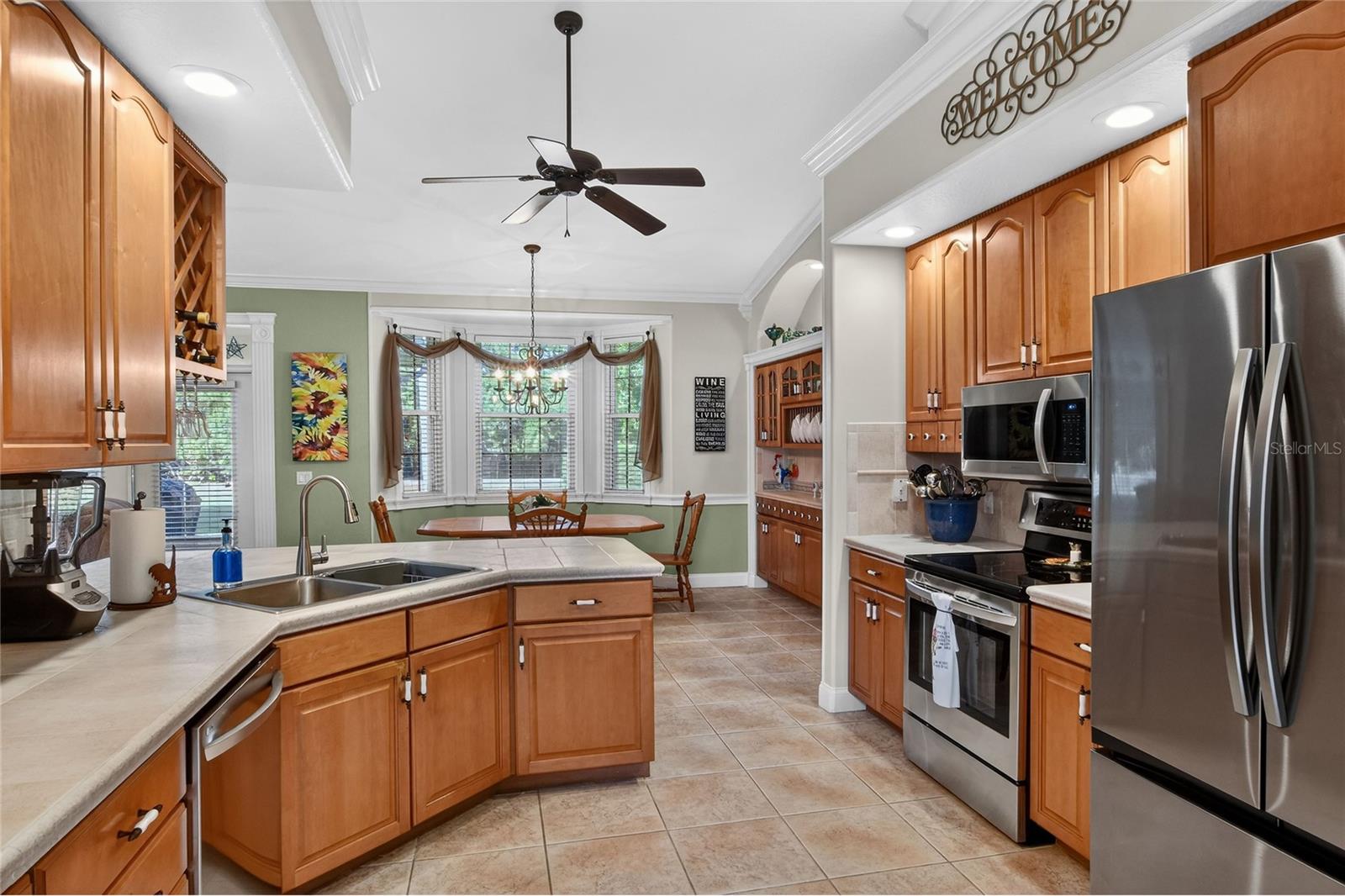 LAKE BESS COUNTRY CLUB - Residential