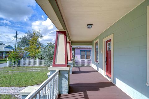 A home in TAMPA