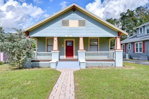 A home in TAMPA