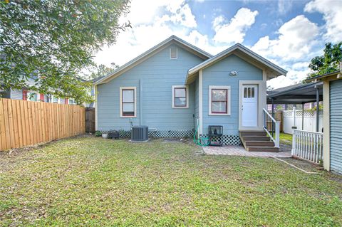 A home in TAMPA