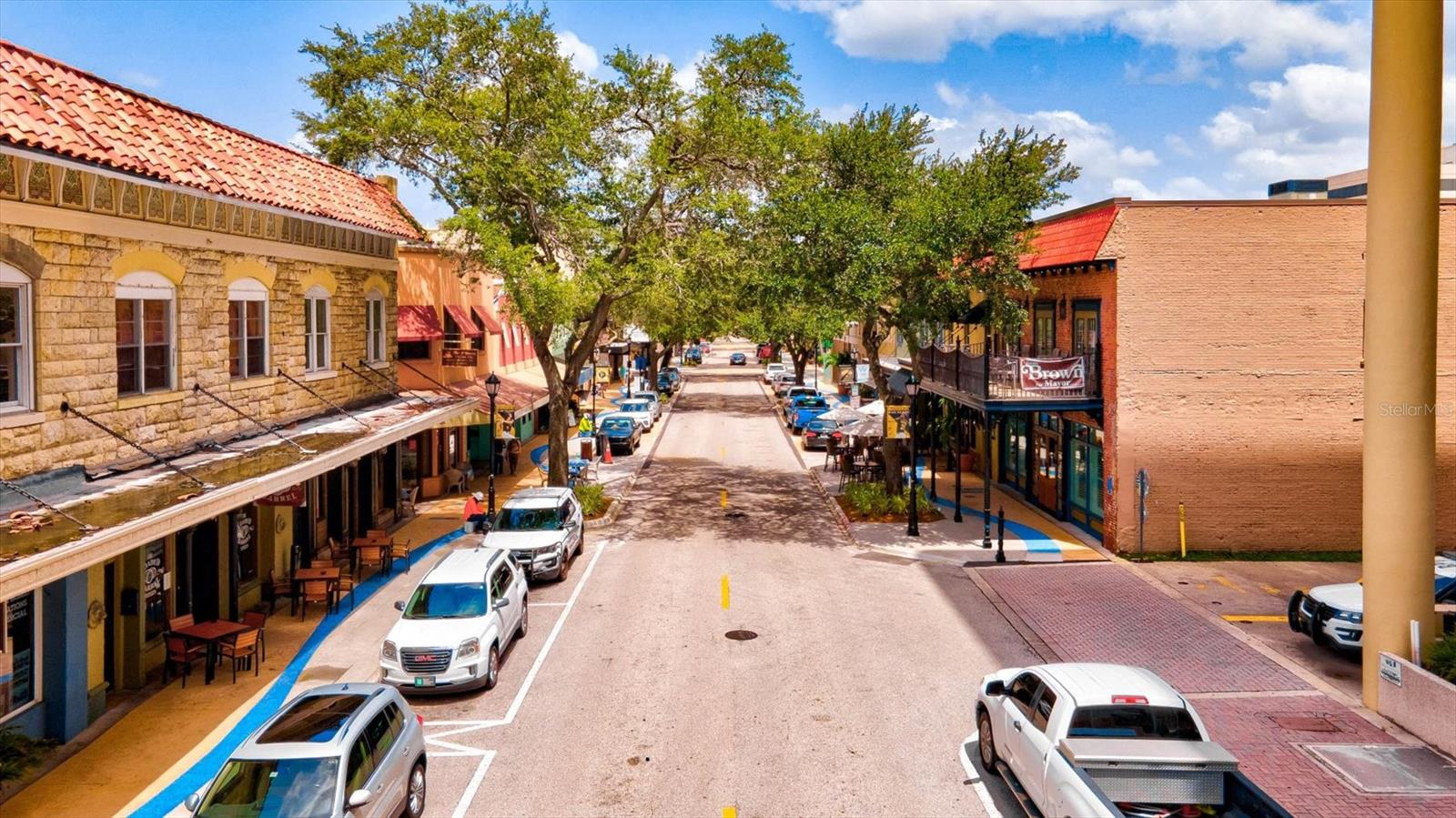 HARBOUR WALK - Residential