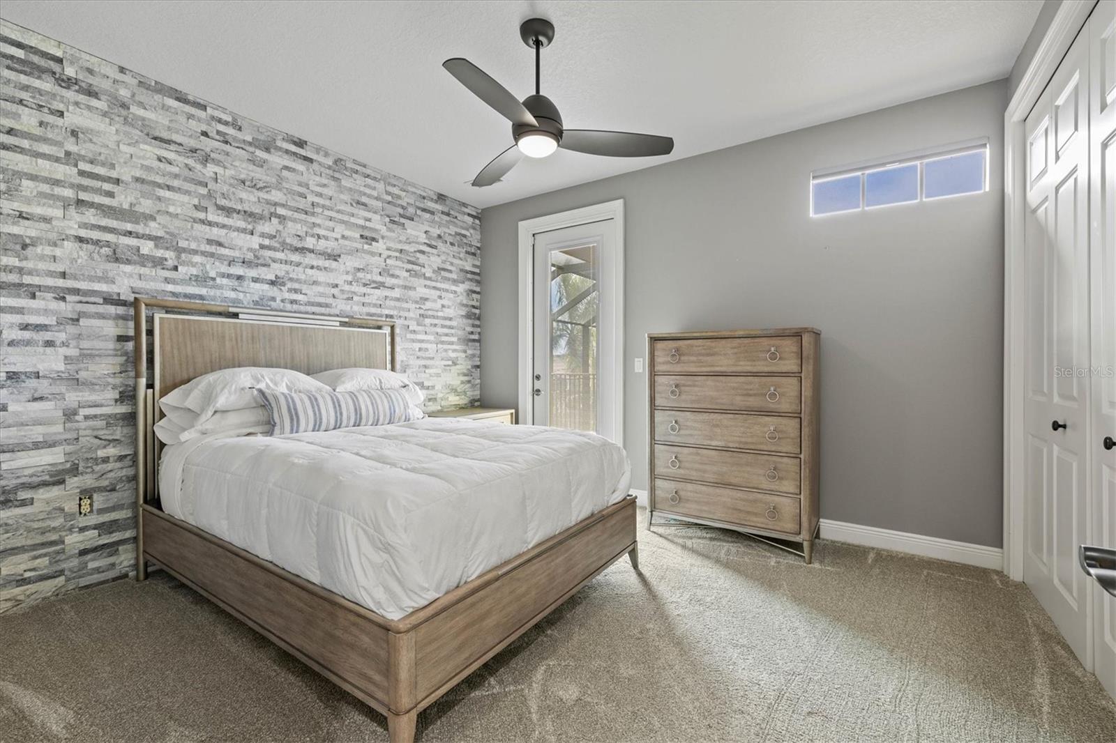 HARBOUR WALK - Residential