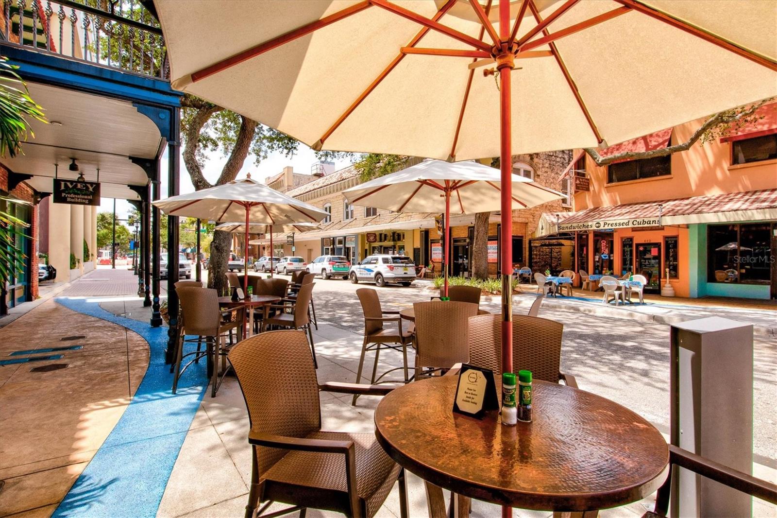 HARBOUR WALK - Residential