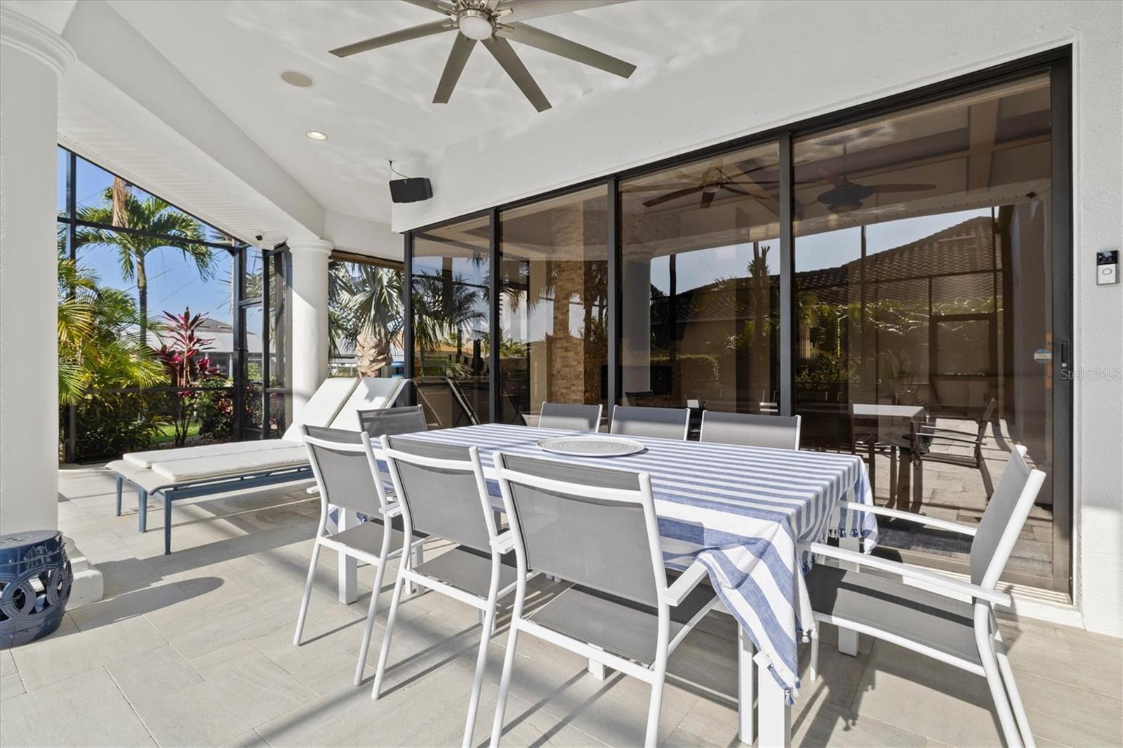 HARBOUR WALK - Residential