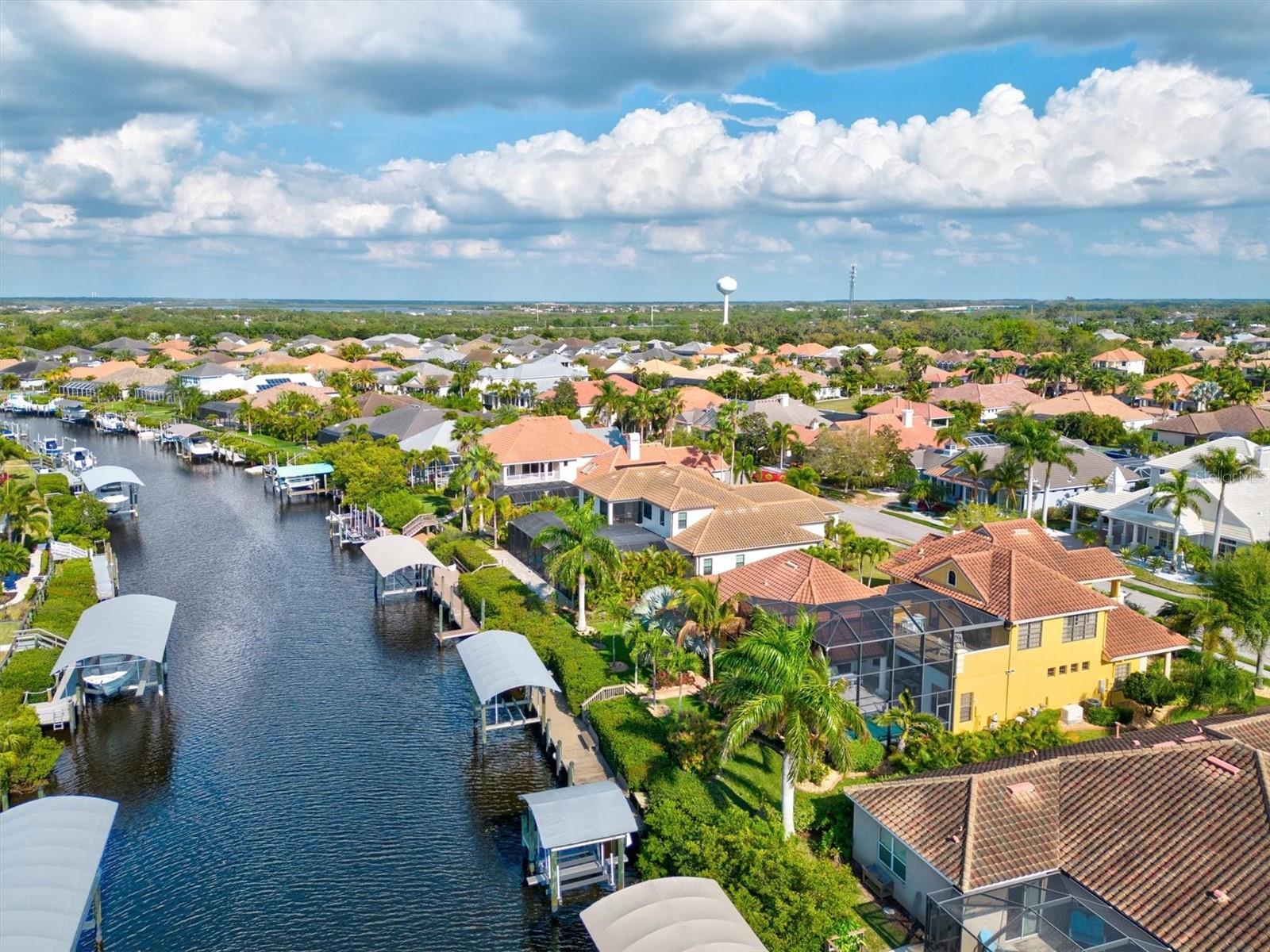 HARBOUR WALK - Residential