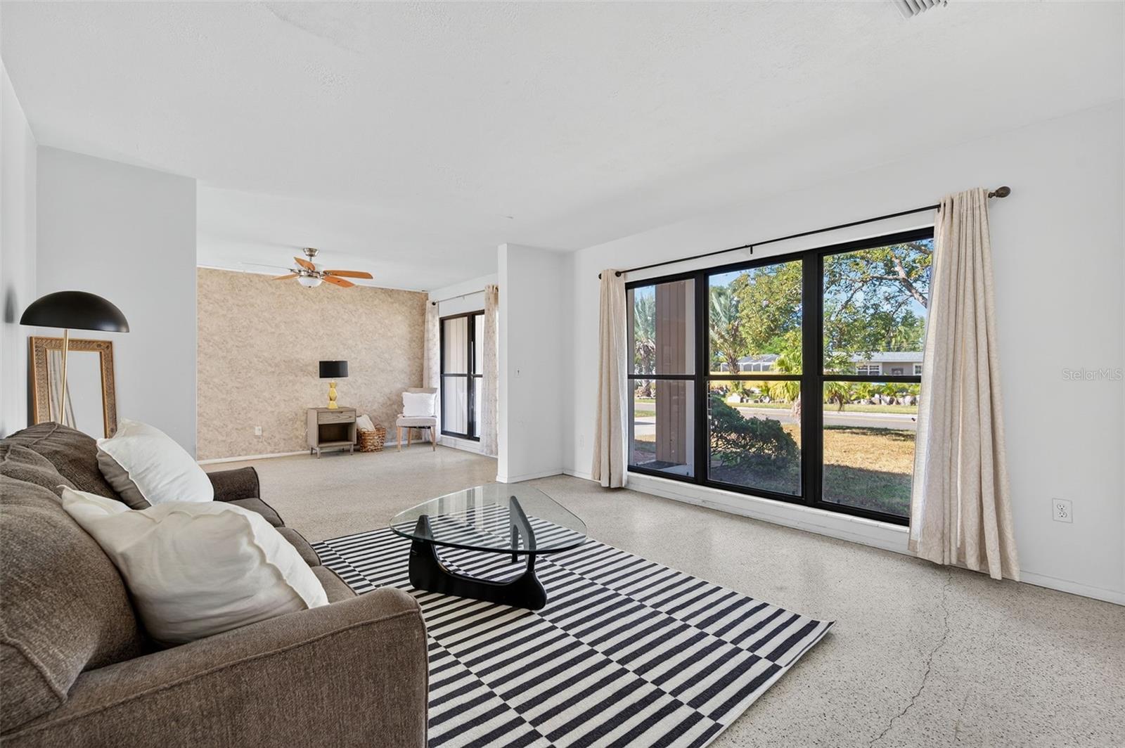 WESTGATE MNR - Residential