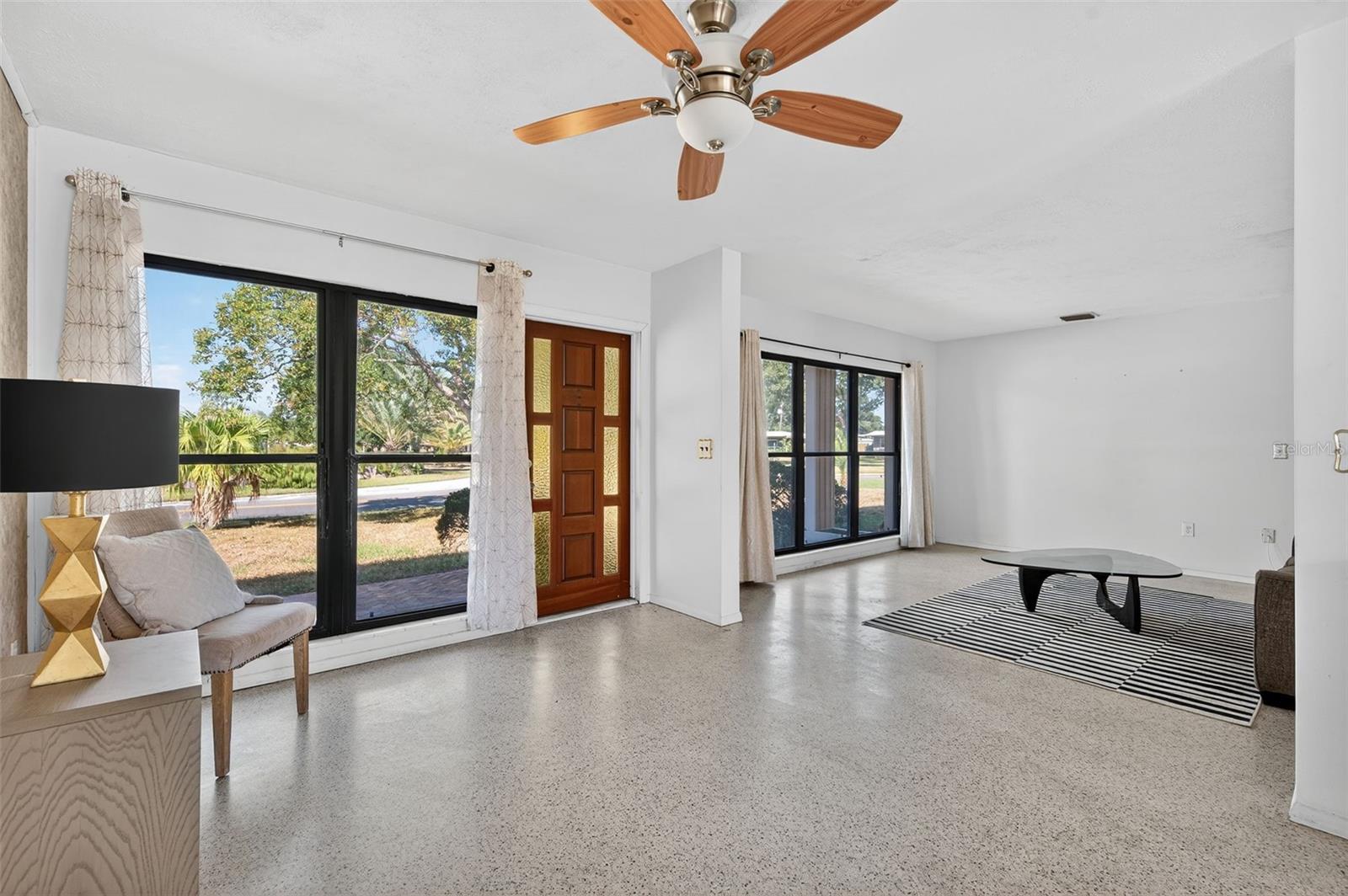 WESTGATE MNR - Residential