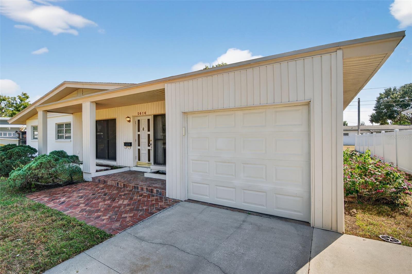 WESTGATE MNR - Residential