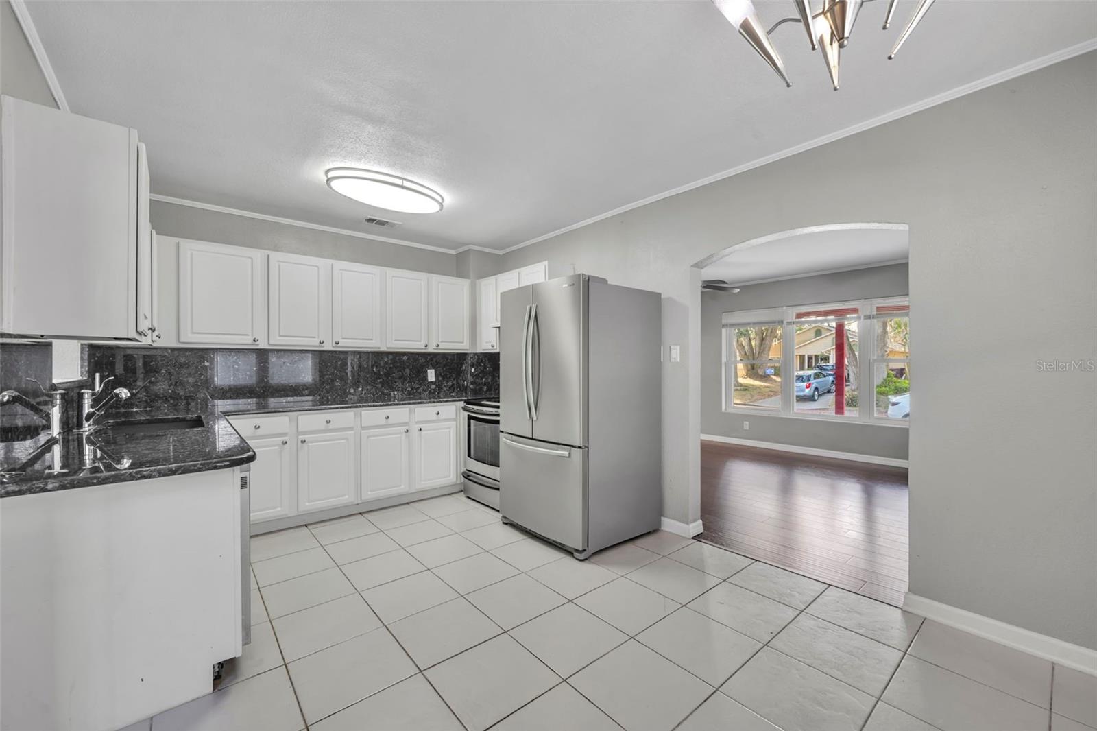 COLONIAL GROVE ESTATES - Residential Lease