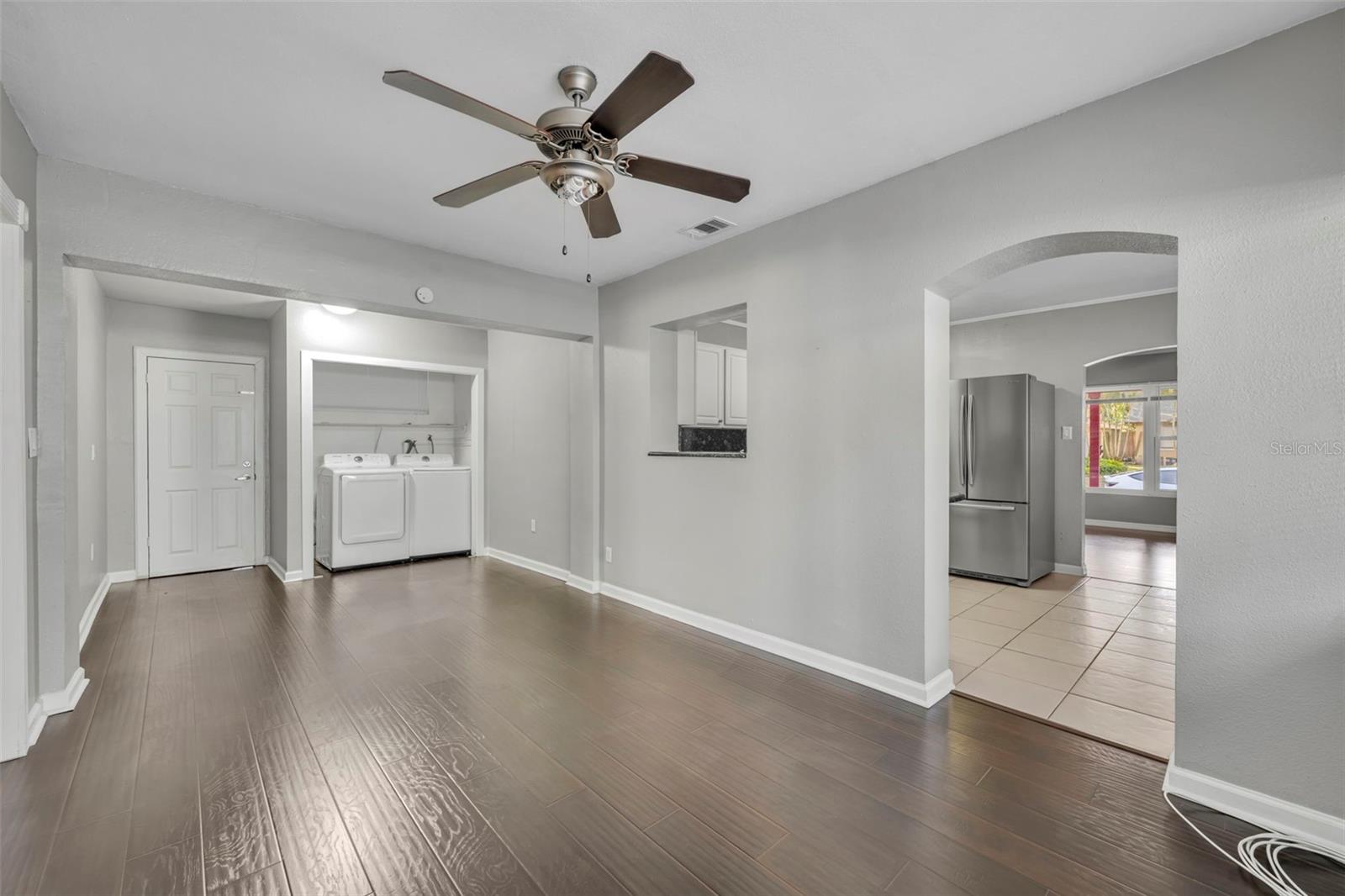 COLONIAL GROVE ESTATES - Residential Lease