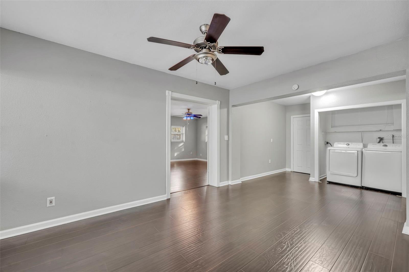 COLONIAL GROVE ESTATES - Residential Lease