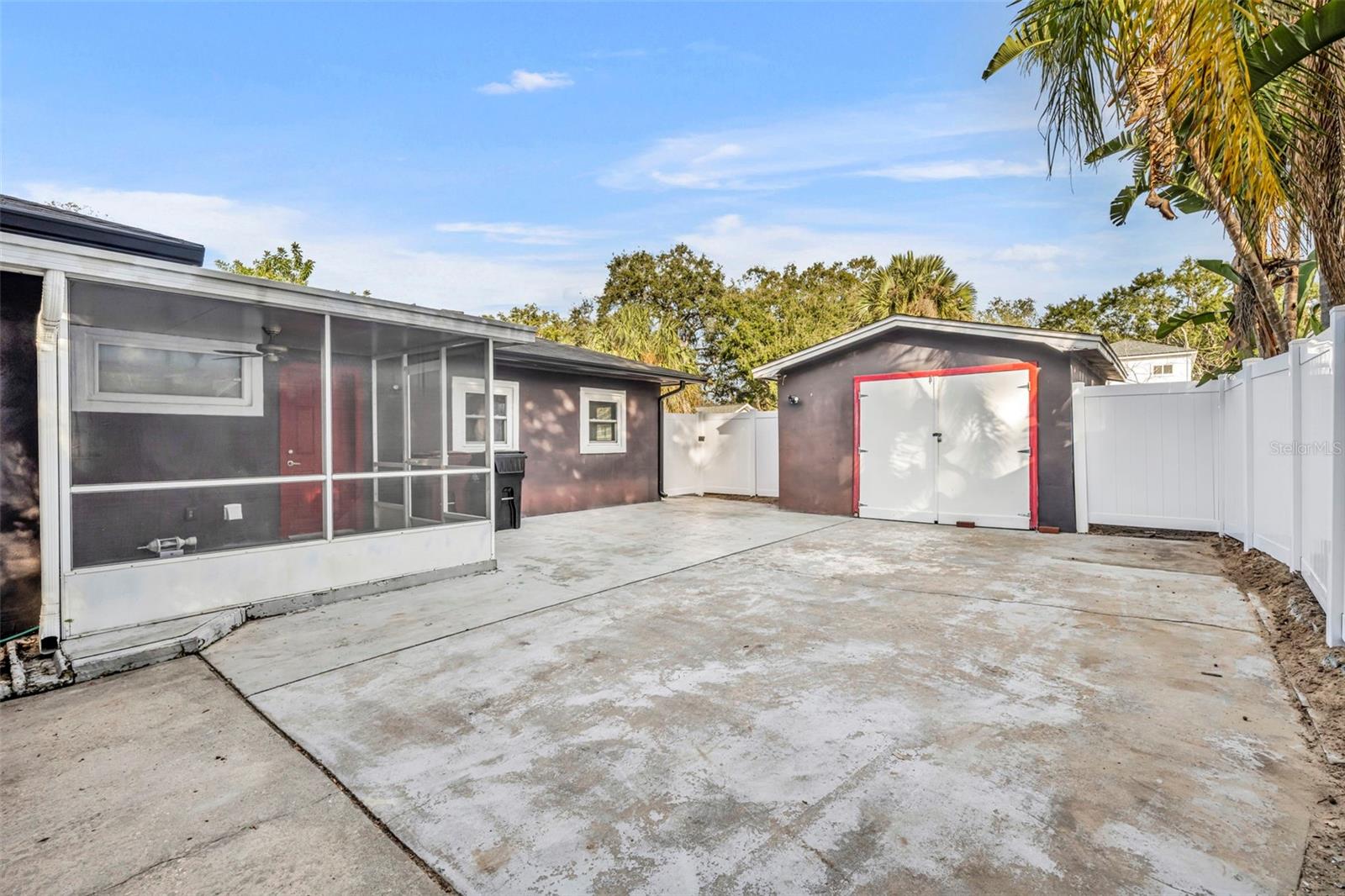 COLONIAL GROVE ESTATES - Residential Lease