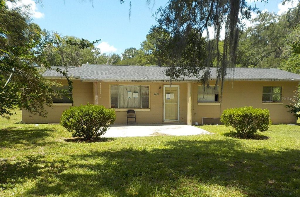 Photo of 6404 SW 9th Avenue, Ocala, FL 34471 (MLS # OM727509)