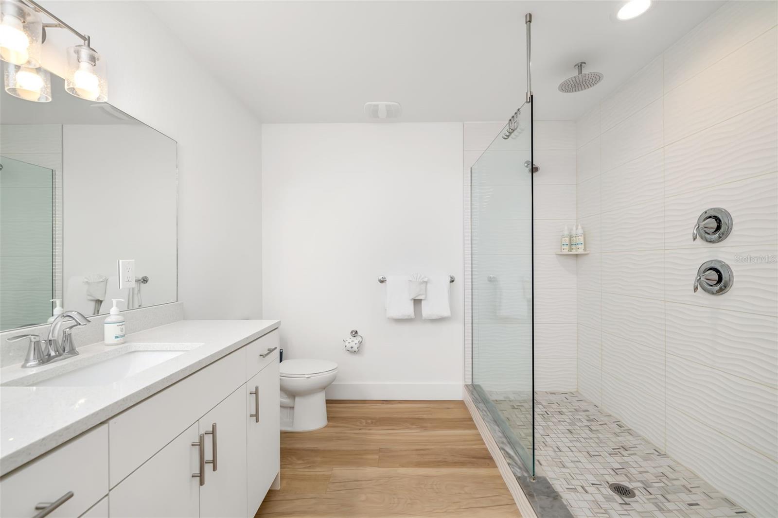 MADEIRA DEL MAR CONDO - Residential