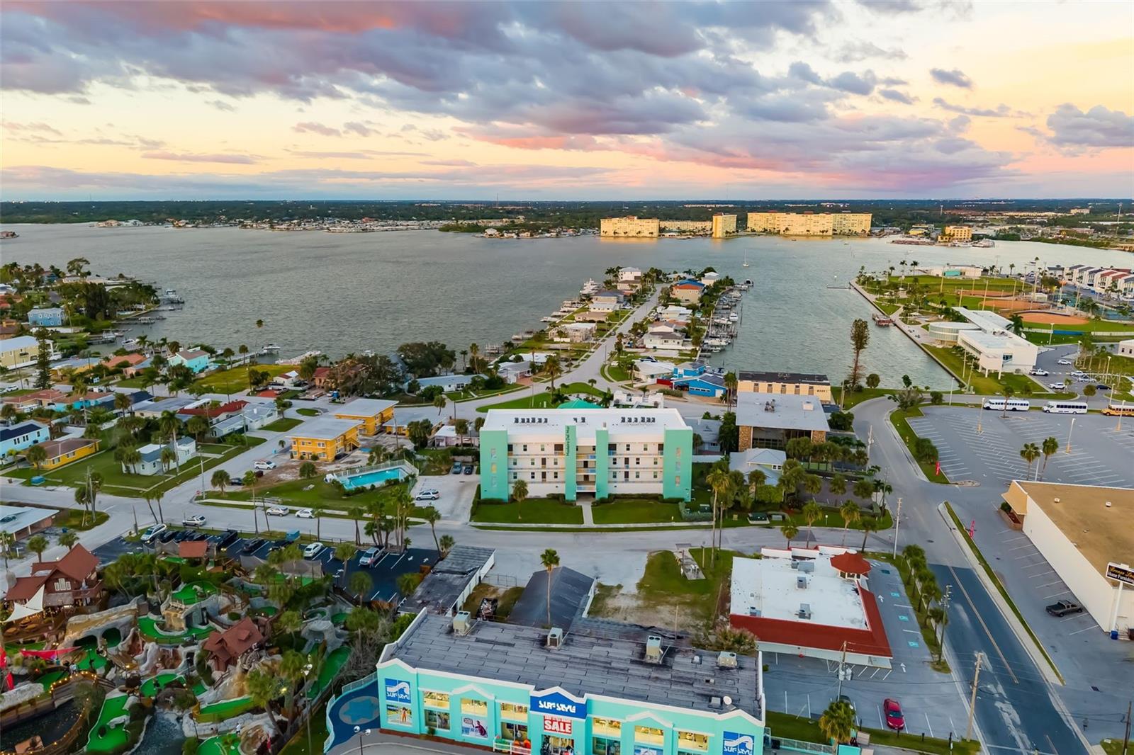 MADEIRA DEL MAR CONDO - Residential