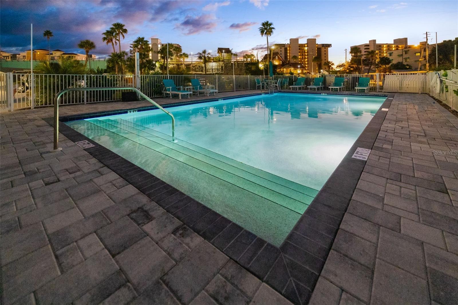 MADEIRA DEL MAR CONDO - Residential