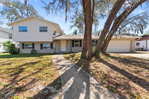 7105 N WHITTIER STREET TAMPA FL 33617