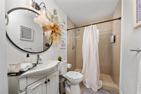 Tiny photo for 3450 NE 70th Street, Ocala, FL 34479 (MLS # S5151078)