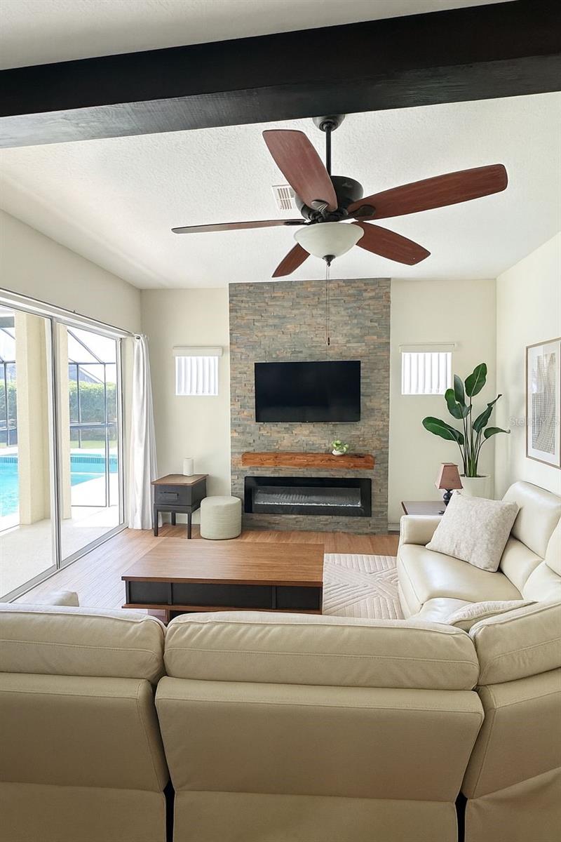 TUSCAN HILLS - Residential Lease